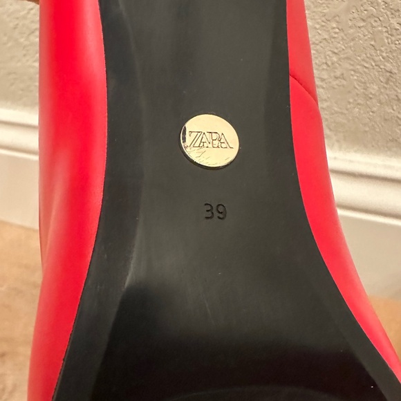 Zara Red Stiletto High Heels size 8 - Picture 5 of 14